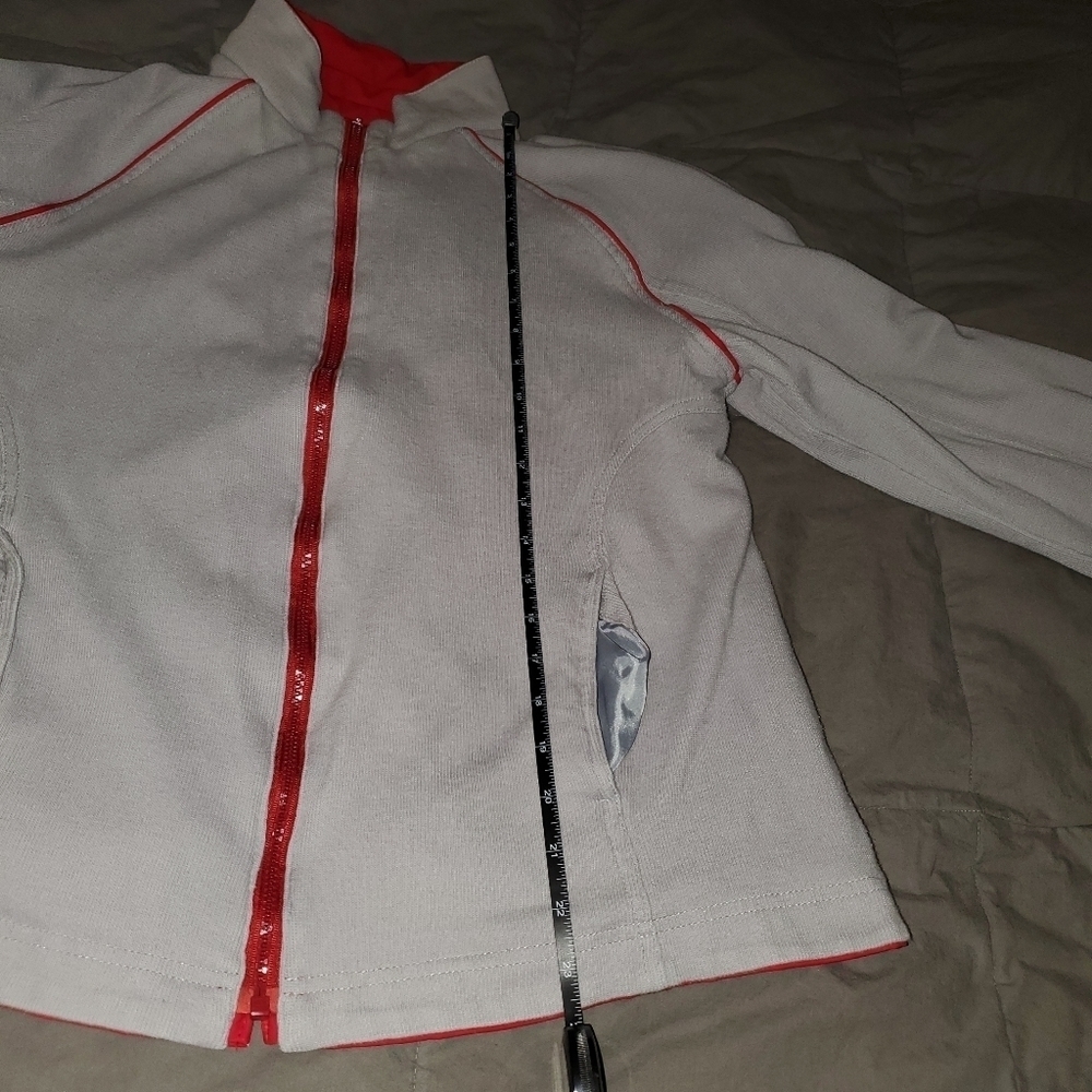 RED reversible jacket - Picture 8 of 10